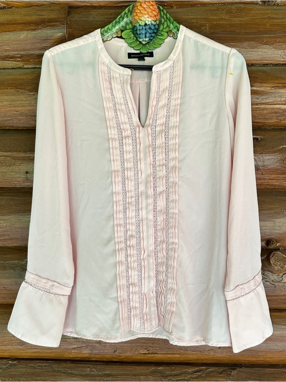 Banana Republic Pale Pink Pintuck Split-Neck Blouse
